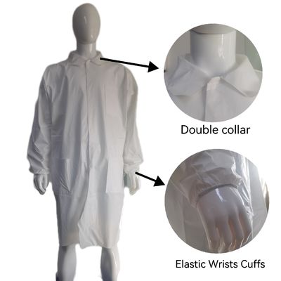 Un manteau de laboratoire unisexe blanc, élastique, imperméable à l'eau et à la poussière.