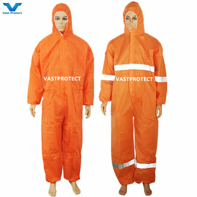 Vêtements de protection individuelle de type 4 5 6 SMS PP Vêtements de couverture microporous Sécurité industrielle