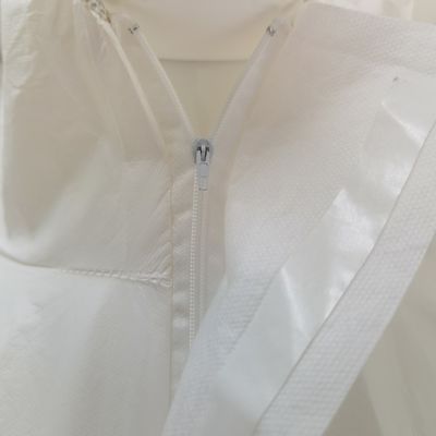 175*140cm imperméable à l'eau PP PE Type5 6 Cat3 Blanc 60GSM