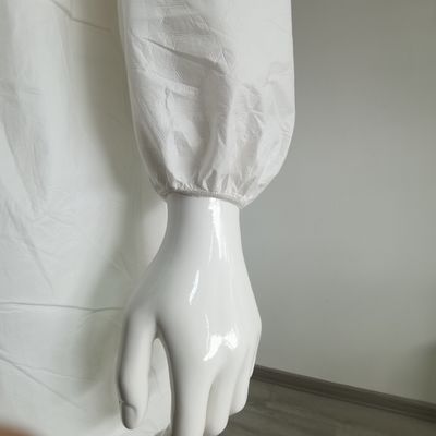 Vêtements de sécurité à usage unique blancs microporous 56GSM Tyvek 500 PPE pour le marché du Chili