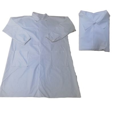 Uniforme de manteau de laboratoire non tissé imperméable à l'eau pour les vêtements de travail Fermeture de la fermeture de la fermeture OEM Accepté