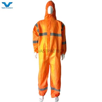 Accepté OEM Type 5 6 PPE industriel Orange SMS combinaisons jetables avec ruban réfléchissant